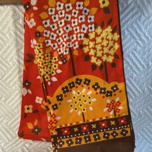 Foulard femme orange à fleurs