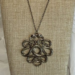 Collier Serpents entrelacés